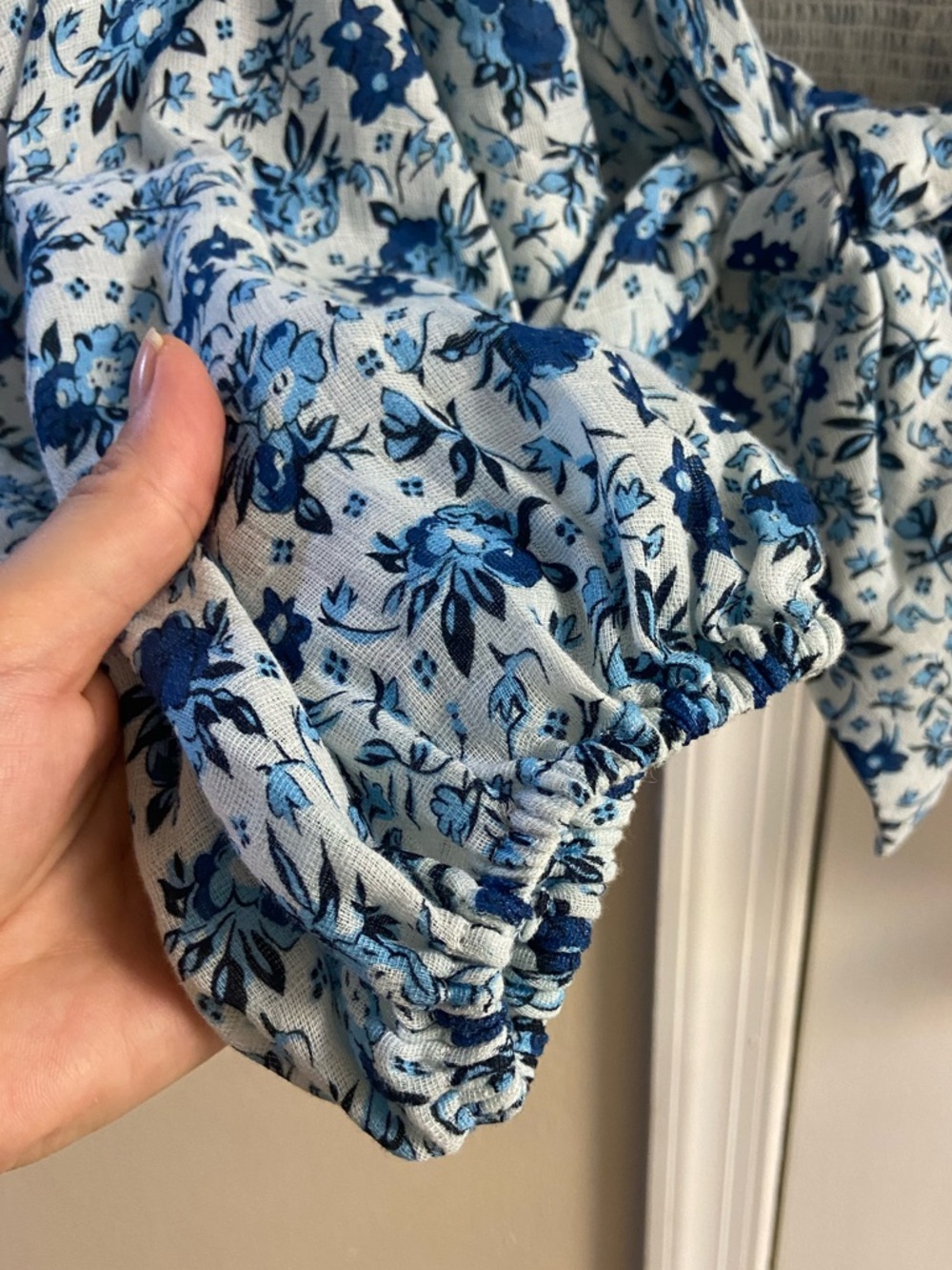 Bardot Rebolve cotton blouse blue floral y2K cropped puff sleeves XL - Picture 8 of 10